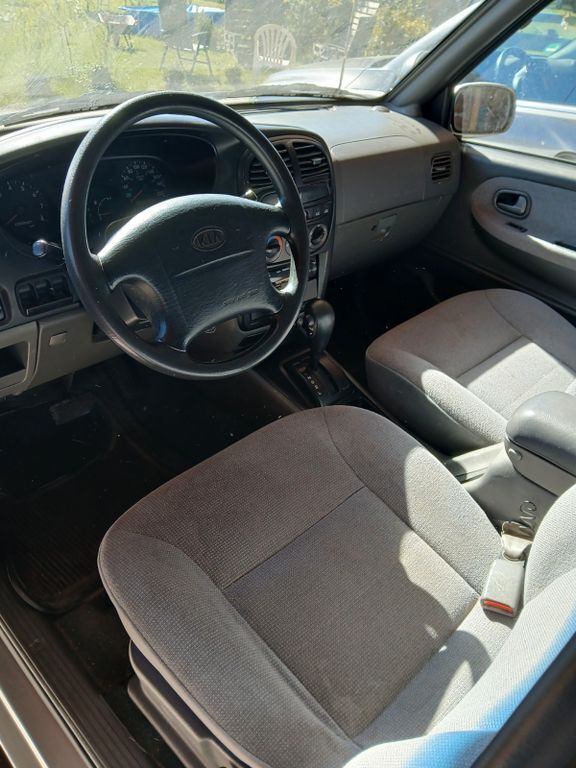 Kia Sportage 102.000 km 1.700 € Möckern 39291