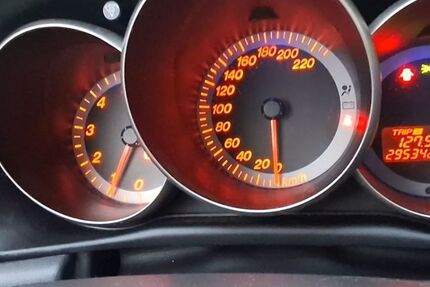 Mazda 3 295.342 km 750 &euro; Klipphausen 01665