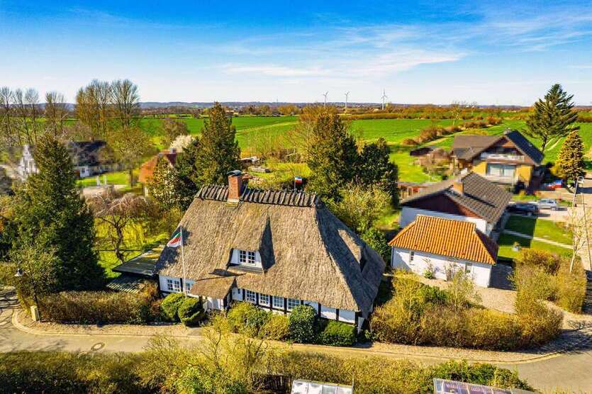 Haus zum Kaufen in Brodersby 499.000 € 173 m²