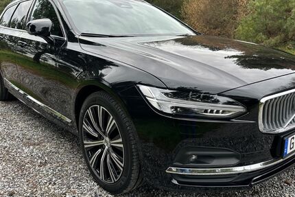 Volvo V90 19.300 km 44.900 &euro; Neuss 41472