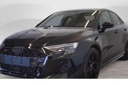 Audi RS3 4.990 km 79.790 &euro; Detmold 32756