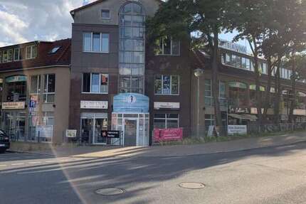 Einzelhandel in Hohen Neuendorf 878,04 € 48.78 m² zimmer
