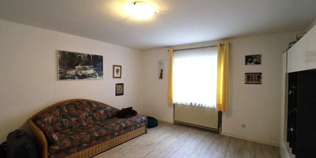 Mehrfamilienhaus, Wohnhaus Swisttal Heimerzheim - 6 Zimmer, 211 m&sup2;, 398.000&euro; | Angebot:25772205