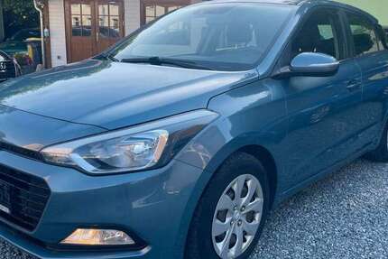 Hyundai i20 120.000 km 5.900 &euro; Chemnitz 09114