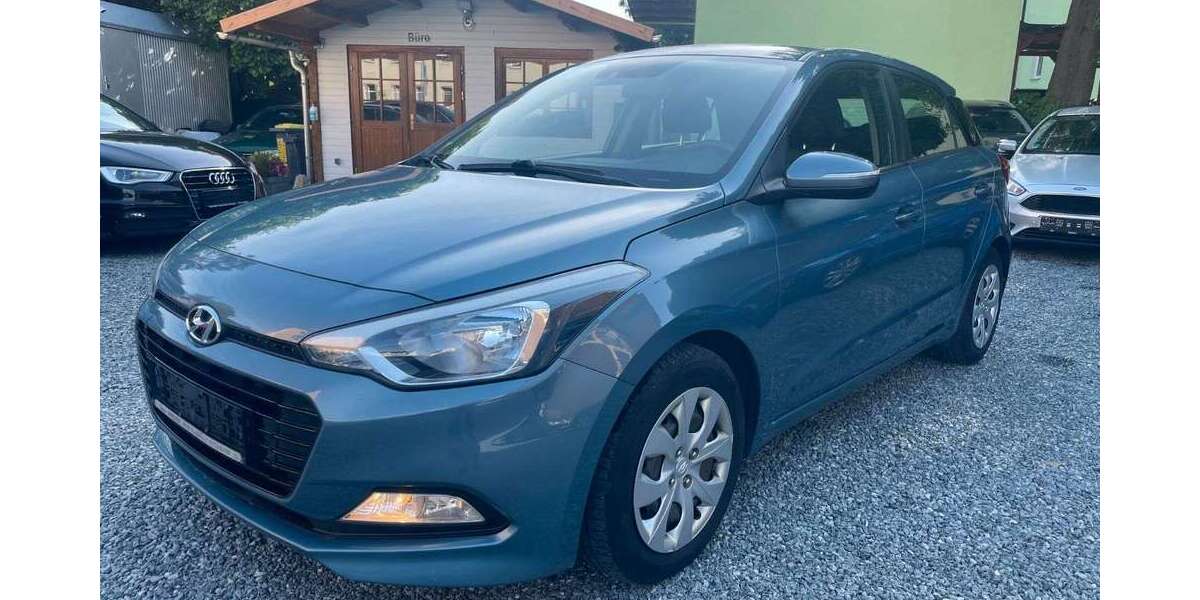 Hyundai i20 120.000 km 5.900 &euro; Chemnitz 09114