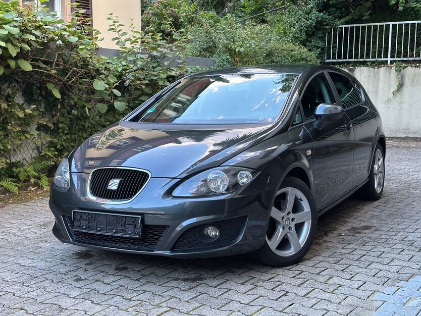 Seat Leon 124.360 km 5.990 € Baden-Baden 76530