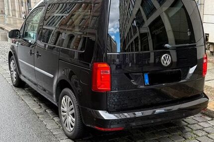 VW Caddy 126.000 km 10.900 € Leipzig 04103