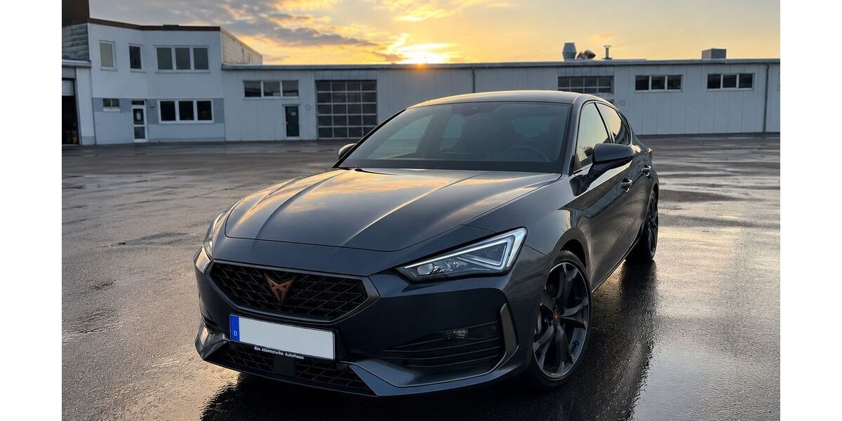 Cupra Leon 47.000 km 22.900 &euro; Barbing 93092