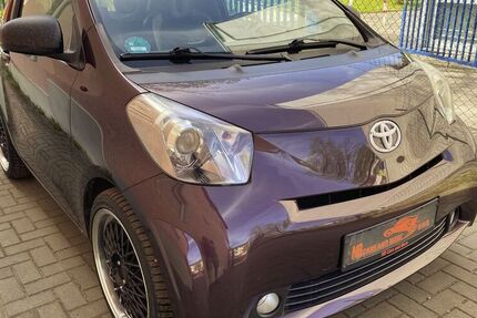 Toyota IQ