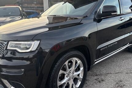 Jeep Grand Cherokee 137.000 km 24.999 &euro; Lenggries 83661