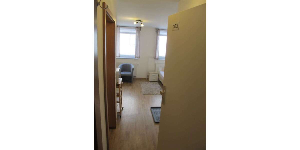 Wohnen auf Zeit in Augsburg 660 € 1 zimmer