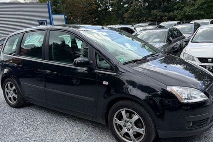 Ford Focus 128.000 km 2.799 &euro; Detmold 32758