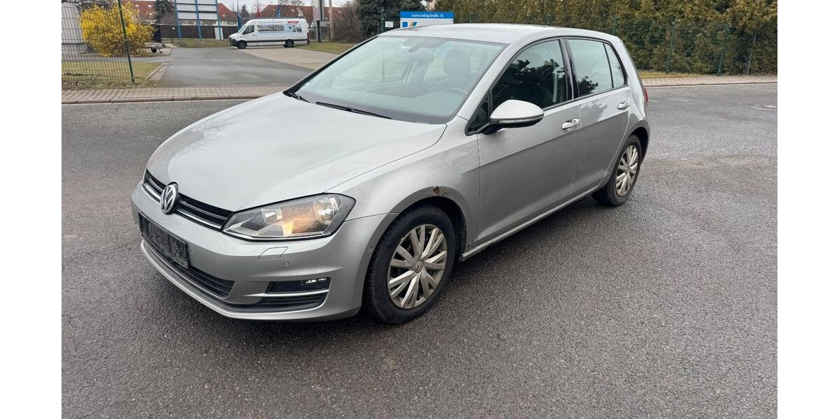 VW Golf 206.000 km 4.500 &euro; Erfurt 99087