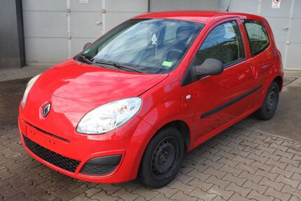 Renault Twingo 92.189 km 4.900 € Berlin 12057