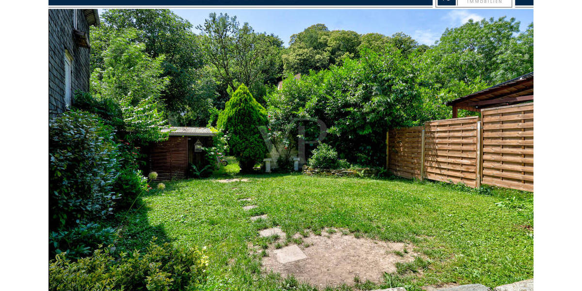 Mehrfamilienhaus, Wohnhaus Kronberg im Taunus Kronberg - 5 Zimmer, 180 m&sup2;, 2.400&euro; | Angebot:25939639