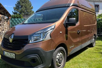 Renault Trafic 155.390 km 7.850 &euro; Naunhof 04683