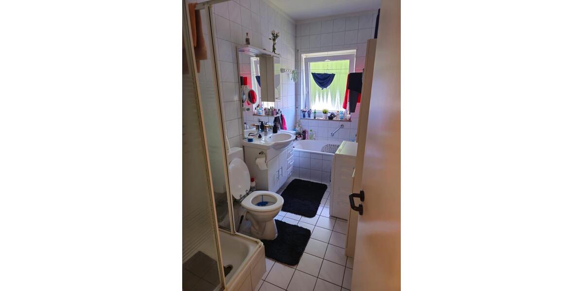 Erdgeschoßwohnung Ottersweier - 3 Zimmer, 90 m&sup2;, 1.000&euro; | Angebot:26330012