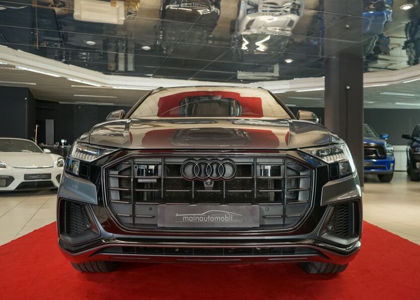 Audi Q8 124.381 km 49.999 € Würzburg 97070