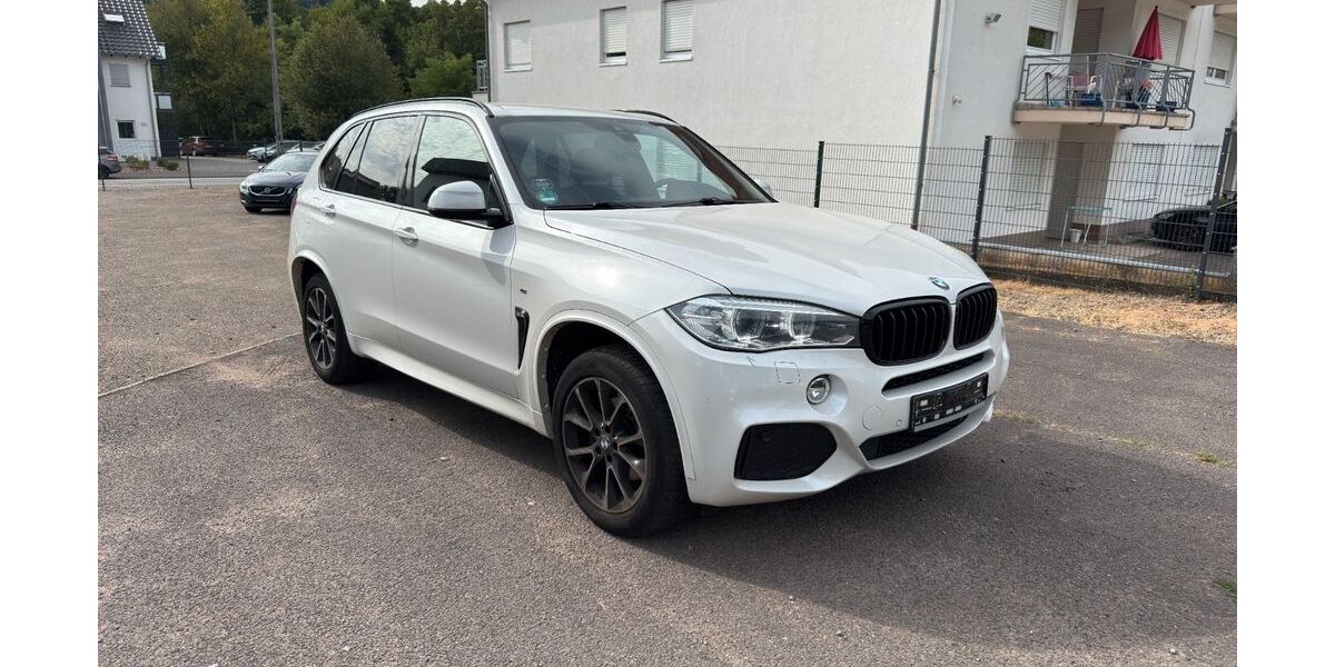 BMW X5 192.900 km 22.990 &euro; Homburg 66424