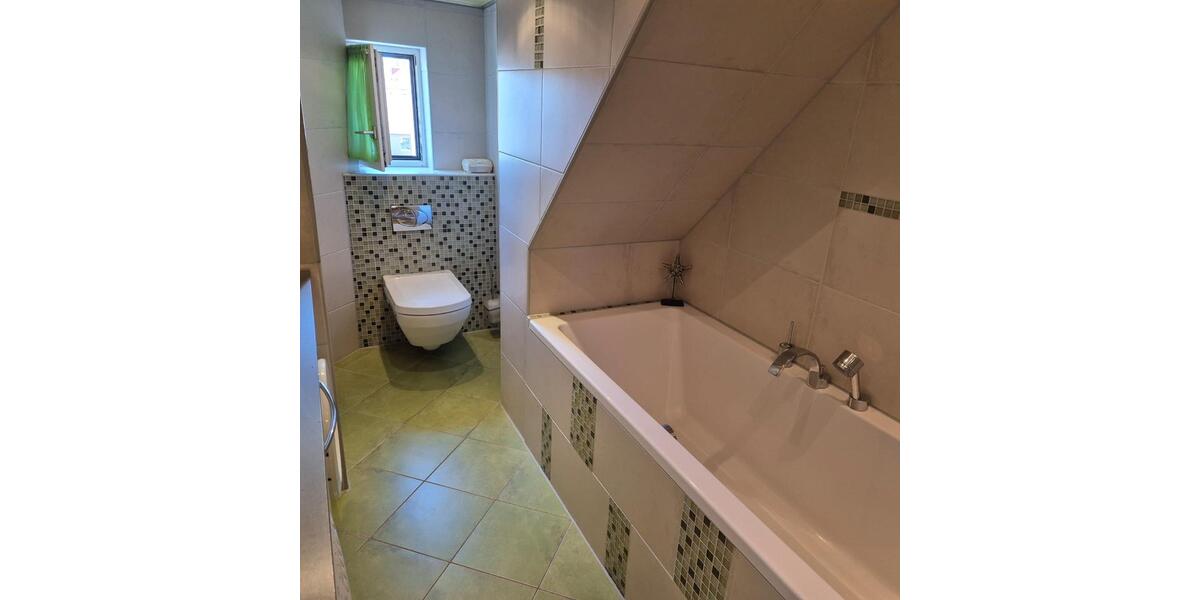 Dachgeschoßwohnung Ansbach - 4 Zimmer, 212.000&euro; | Angebot:21485713