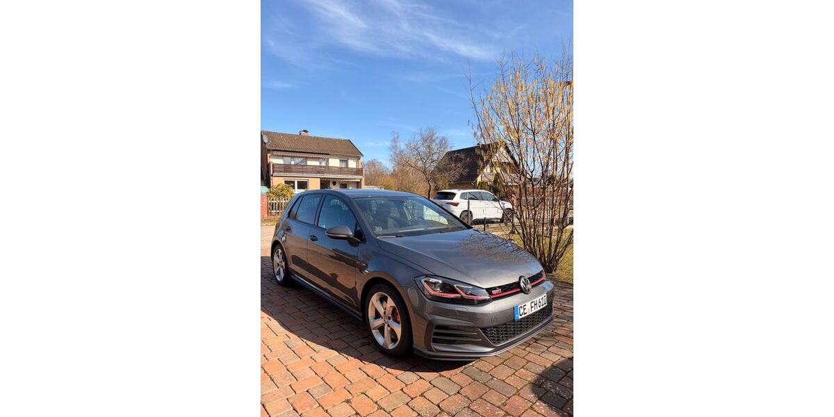 VW Golf 96.000 km 20.950 &euro; Wietze 29323