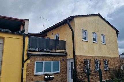 Wohnung Geiselhöring - 4 Zimmer, 140 m&sup2;, 1.300&euro; | Angebot:25539730