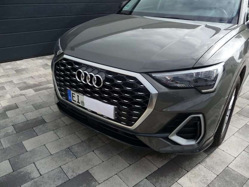 Q3