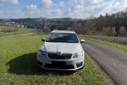 Skoda Octavia 158.000 km 14.500 &euro; Wenden 57482