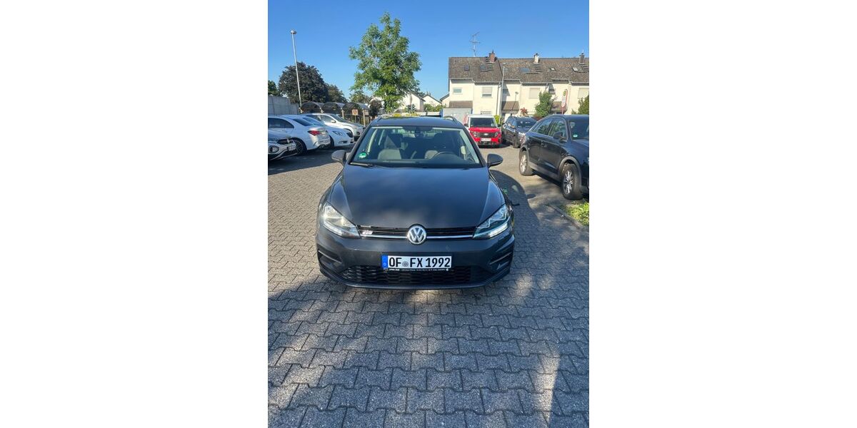 VW Golf 176.000 km 11.490 &euro; Obertshausen 63179