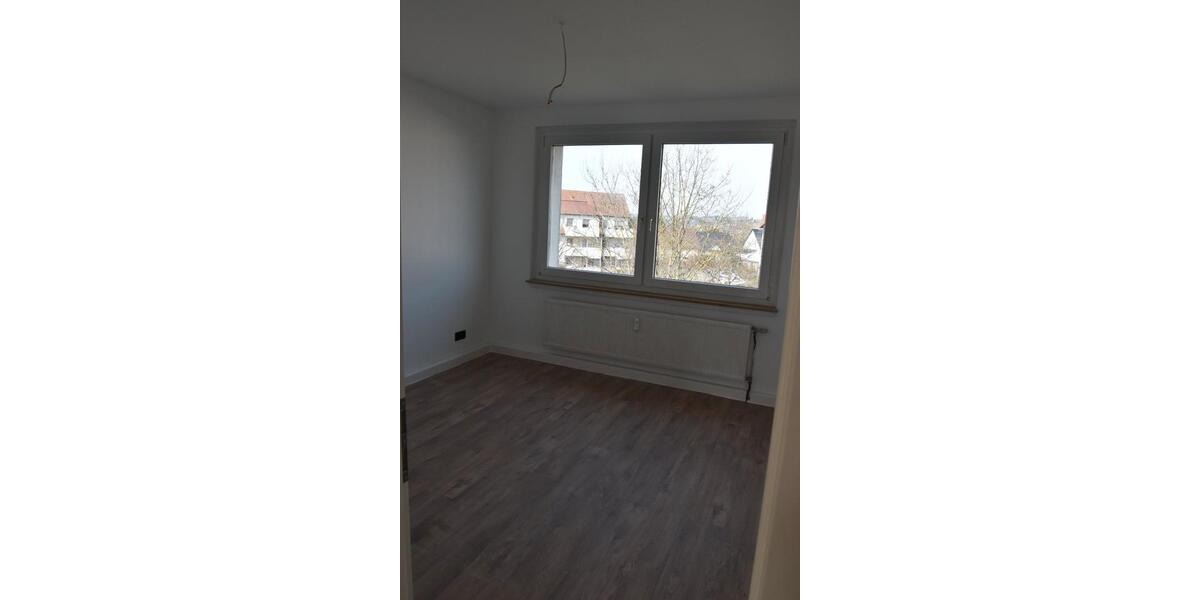 Etagenwohnung Weißenfels - 3 Zimmer, 58 m&sup2;, 55.000&euro; | Angebot:26618037