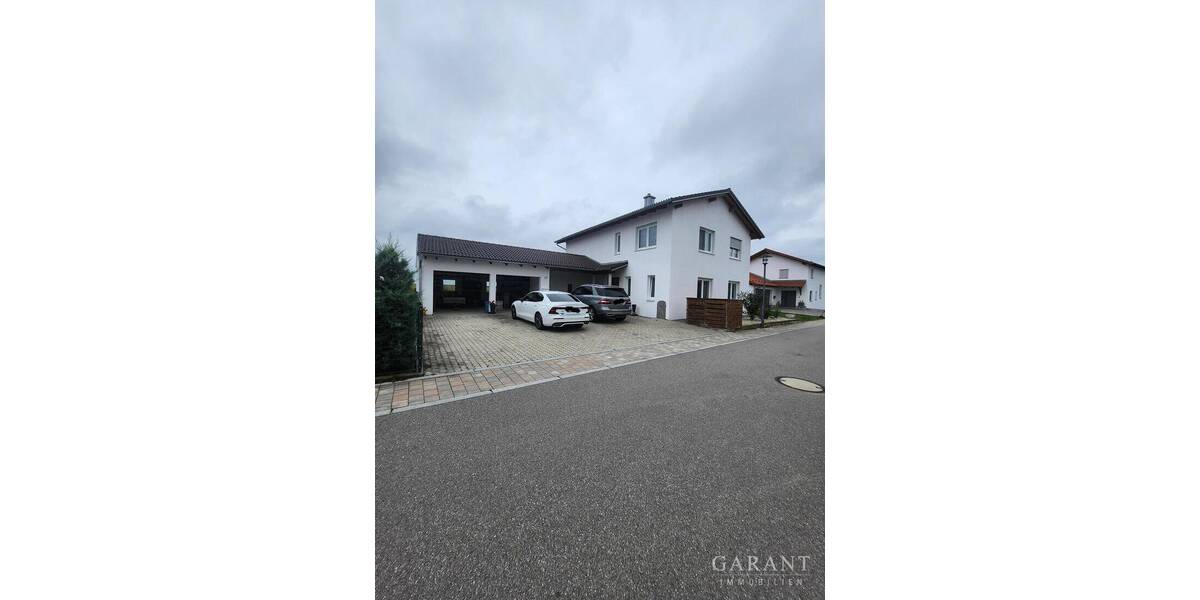 Einfamilienhaus Wallersdorf Haidlfing - 8 Zimmer, 185 m&sup2;, 890.000&euro; | Angebot:26358955