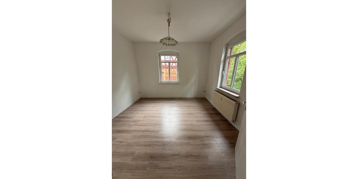 Etagenwohnung Hildburghausen - 1 Zimmer, 36 m&sup2;, 290&euro; | Angebot:26665311