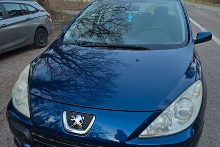 Peugeot 307 111.000 km 2.650 &euro; Karlsruhe 76189