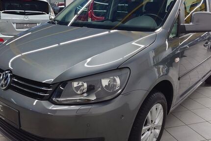 VW Caddy 197.000 km 9.980 &euro; Coswig (Anhalt) 06869