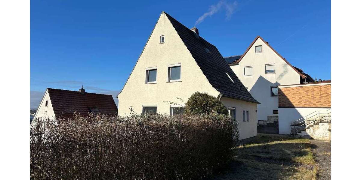Einfamilienhaus Rödental - 4 Zimmer, 90 m&sup2;, 179.500&euro; | Angebot:25477404