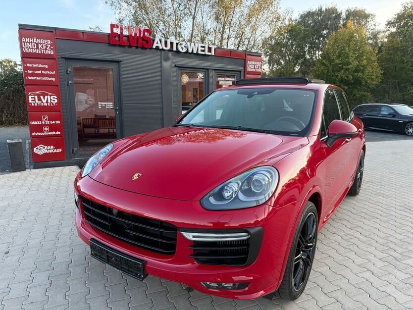 Porsche Cayenne 54.000 km 49.950 € Neustadt 31535