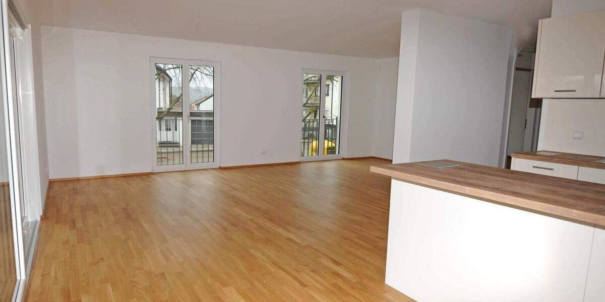Moderne, lichtdurchflutete 3-Zimmer Wohnung mit Terrasse und Garten 3 zimmer