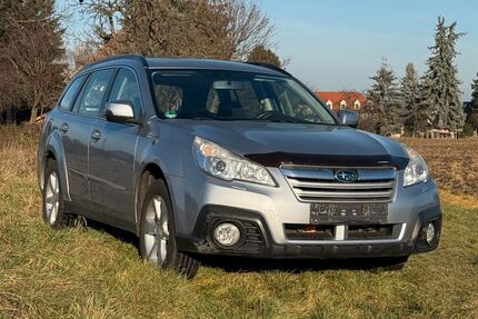 Subaru Outback 155.000 km 9.450 &euro; Dresden 01187