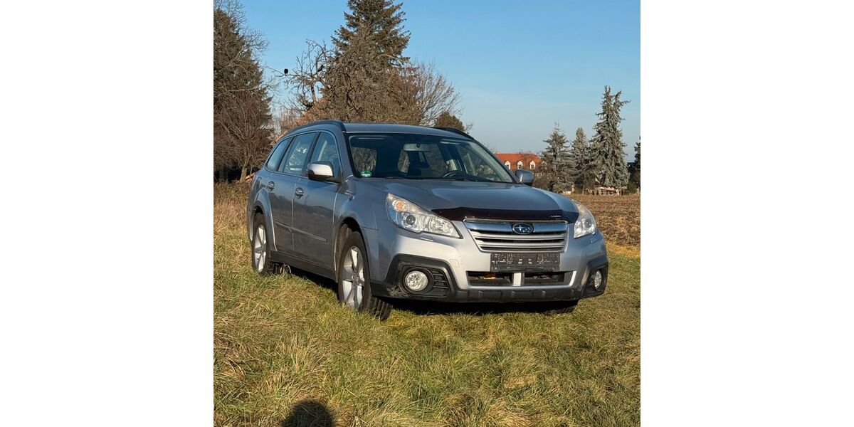 Subaru Outback 155.000 km 9.450 &euro; Dresden 01187