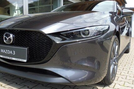 Mazda 3 6.343 km 23.990 &euro; Bad Hindelang 87541