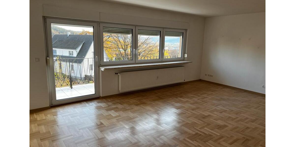 Etagenwohnung Lohr am Main - 4 Zimmer, 115 m&sup2;, 1.050&euro; | Angebot:26638641