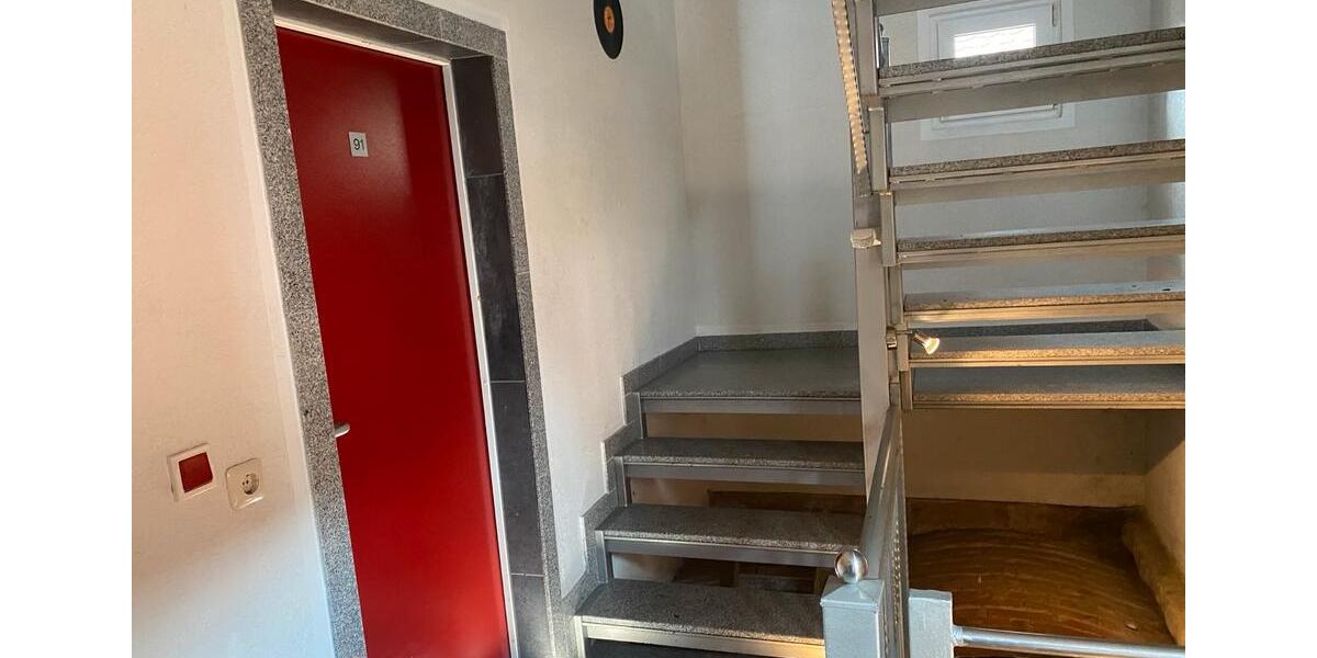 Mehrfamilienhaus, Wohnhaus Stein - 10 Zimmer, 240 m&sup2;, 645.000&euro; | Angebot:26234154