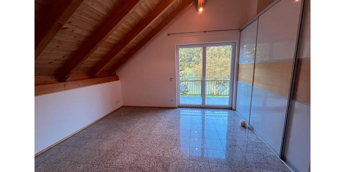 Einfamilienhaus Passau Maierhof - 5 Zimmer, 300 m&sup2;, 1.800&euro; | Angebot:22567372