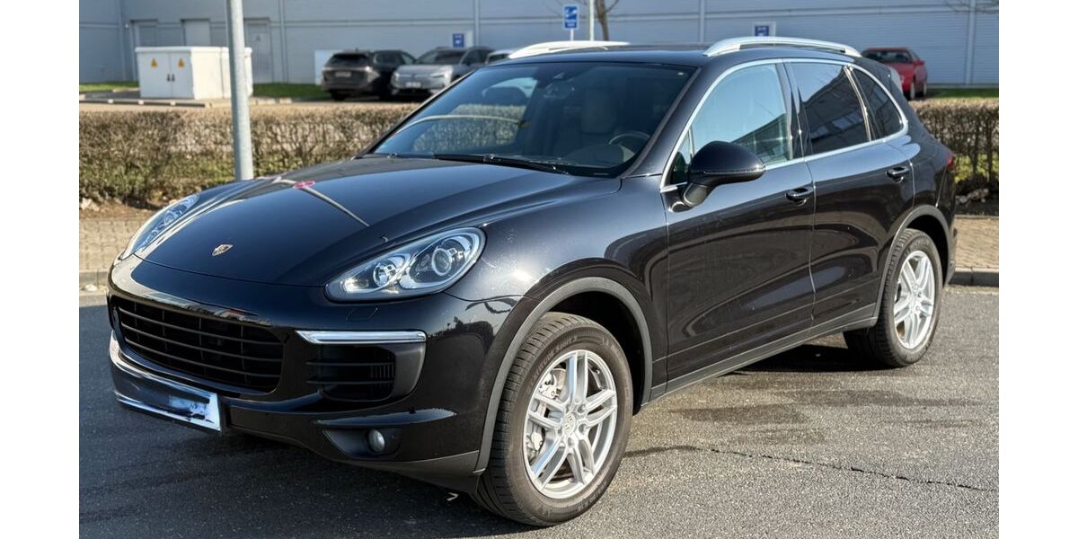 Porsche Cayenne 219.000 km 31.890 &euro; Neuss-Norf 41469