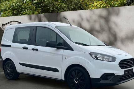 Ford Transit Courier 45.800 km 11.900 &euro; Neustadt 67434