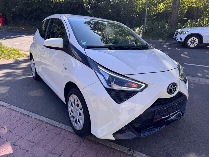 Toyota Aygo (X) 80.500 km 9.990 € Kaiserslautern 67659