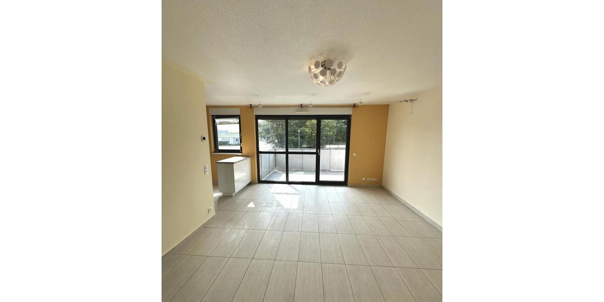 Etagenwohnung Saarbrücken Neue Bremm - 1 Zimmer, 68 m&sup2;, 125.000&euro; | Angebot:26997205