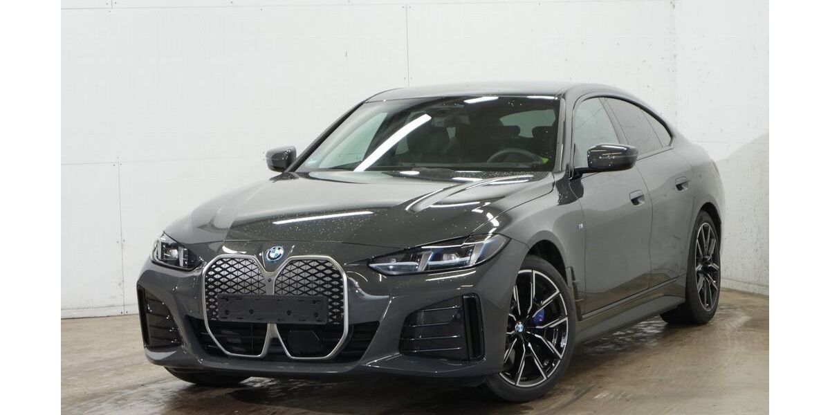 BMW i4 24.300 km 54.620 &euro; Traunstein 83278