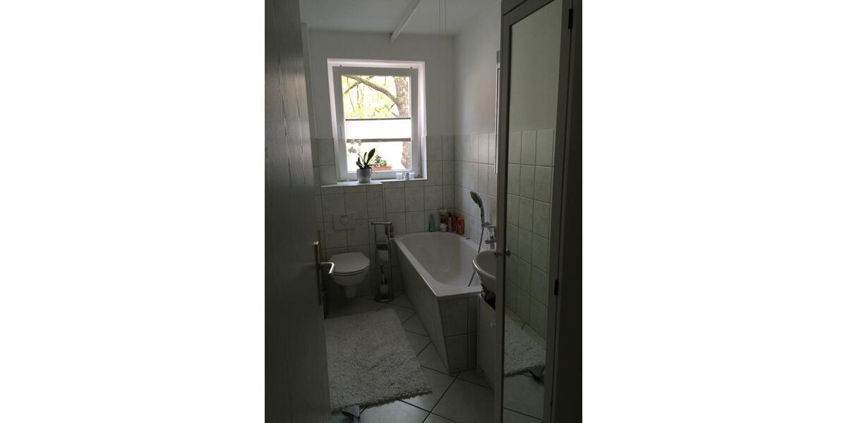Etagenwohnung Nordhausen - 2 Zimmer, 49 m&sup2;, 500&euro; | Angebot:25444068