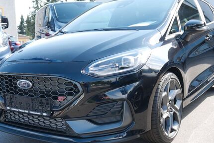 Ford Fiesta 15.850 km 23.975 € Marienberg 09496